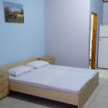 Camping Elizabeth Kalyvia Varikou Exterior foto